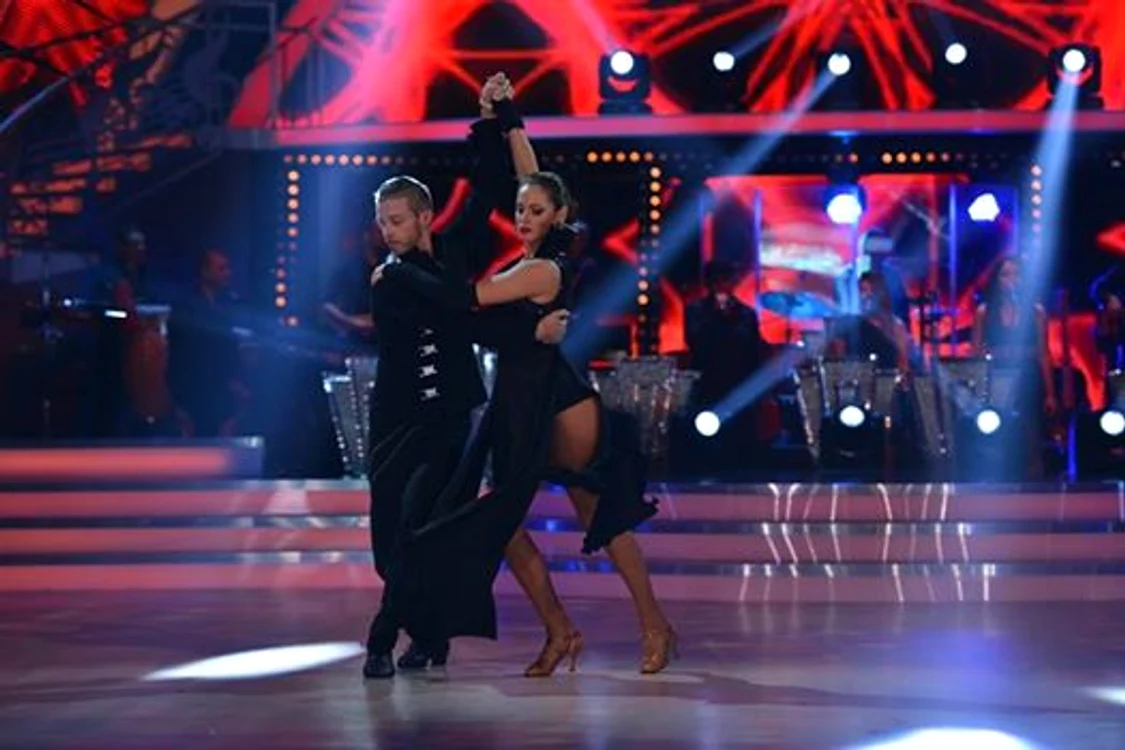 Raluka şi Lilian, aplaudaţi la scenă deschisă