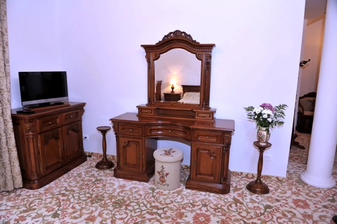 A fost cazarmă, acum e hotel de lux