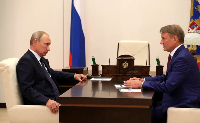 Președintele rus Vladimir Putin și șeful Sberbank, German Gref/ FOTO:X