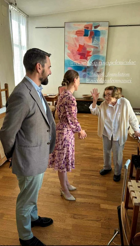 Alina Maria de Roumanie și Nicolae al României la galeria de artă a Fundației Iacob. FOTO: Instagram