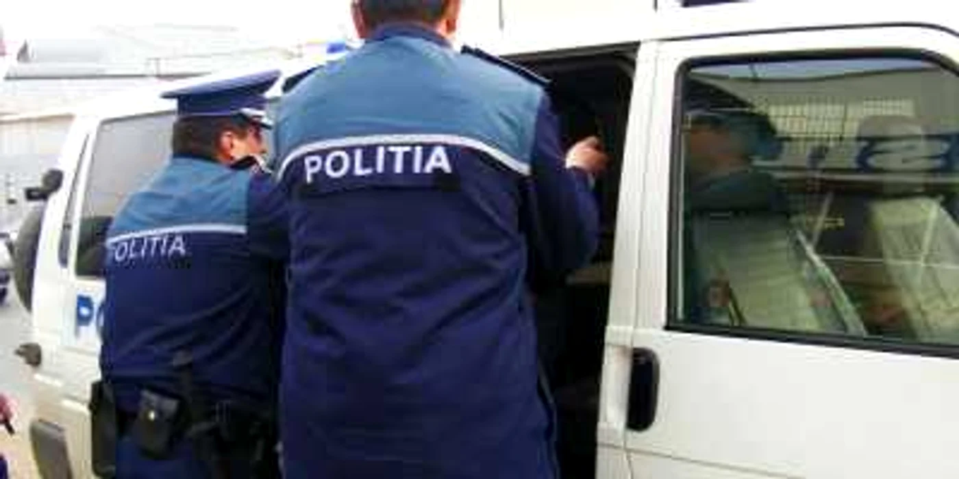Hoţul a fost dus la Parchetul de pe lângă Judecătoria Novaci pentru a fi audiat