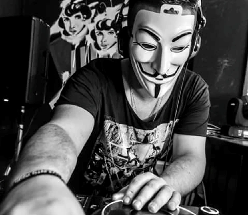 Alex Dumitrache are 32 de anifoto: arhivă personală