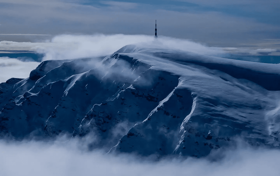 Care este cel mai înalt punct artificial din România. Cel mai ușor traseu către vârful cu releu din Munții Bucegi FOTO VIDEO