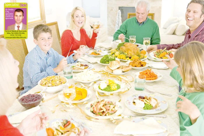 
    Nu mâncaţi dulciuri după masă.  