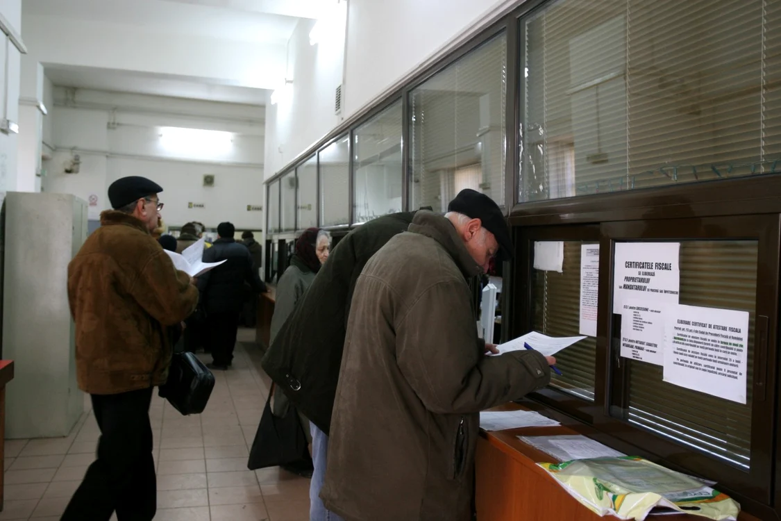 Slobozenii pot achita debitele restanţe până la data de 30 septembrie FOTO: adevarul.ro