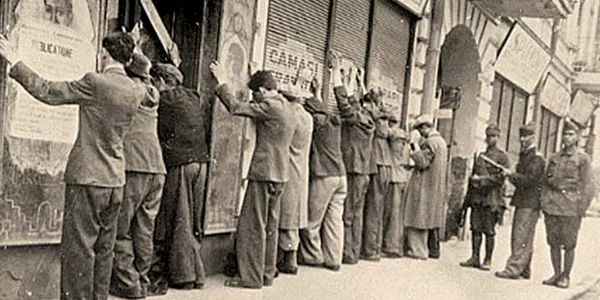 Evrei percheziţionaţi şi reţinuţi la Iaşi în 1941  