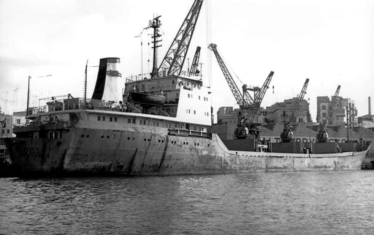 Nava Albatros