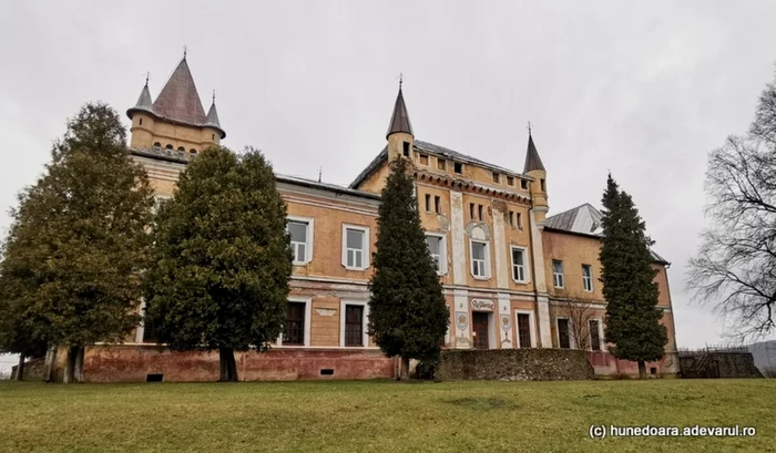 Castelul Kendeffy din Sântamaria Orlea, retrocedat în anii 2000. Foto: Daniel Guță ADEVĂRUL