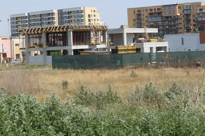 Gigi Becali își face vilă foarte aproape de Academia lui Gică Hagi, la Palazu Mare