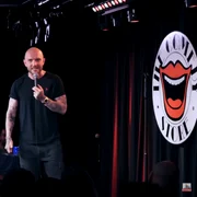 Bordea stand up comedy captura video png