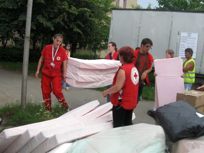 Voluntarii au plecat ieri dupămasa şi se întorc joi spre vineri