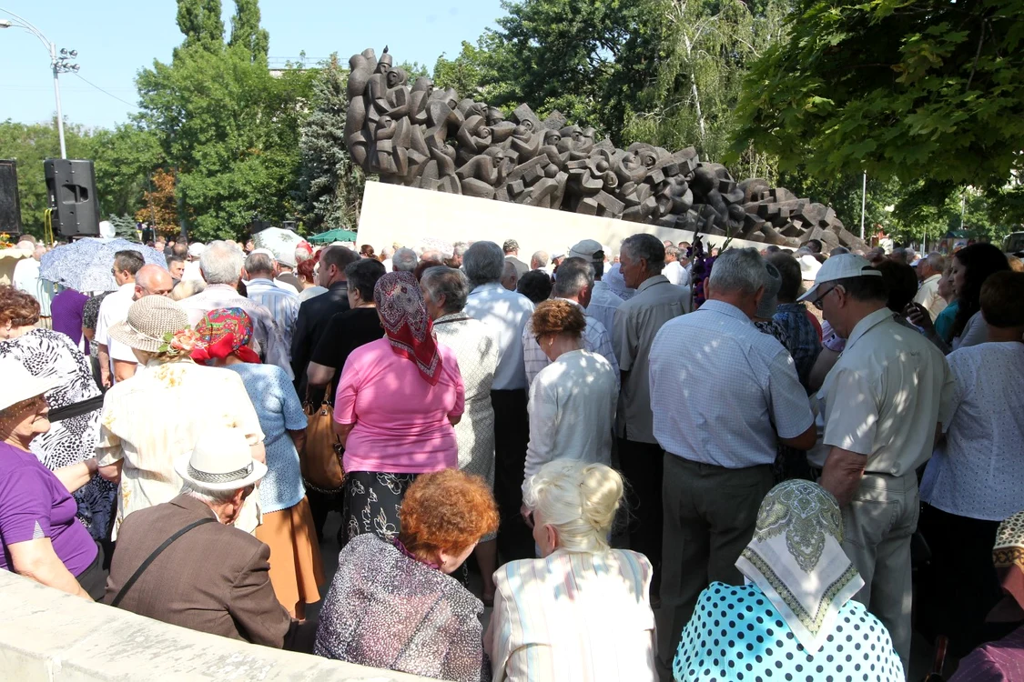 monument deportati