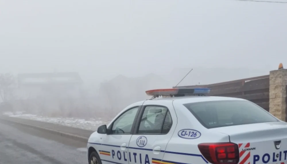 Ceața densă afectează traficul rutier. Vizibilitatea scade și sub 50 de metri