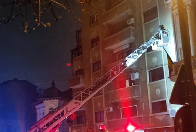 explozie bloc vacaroiu jpg