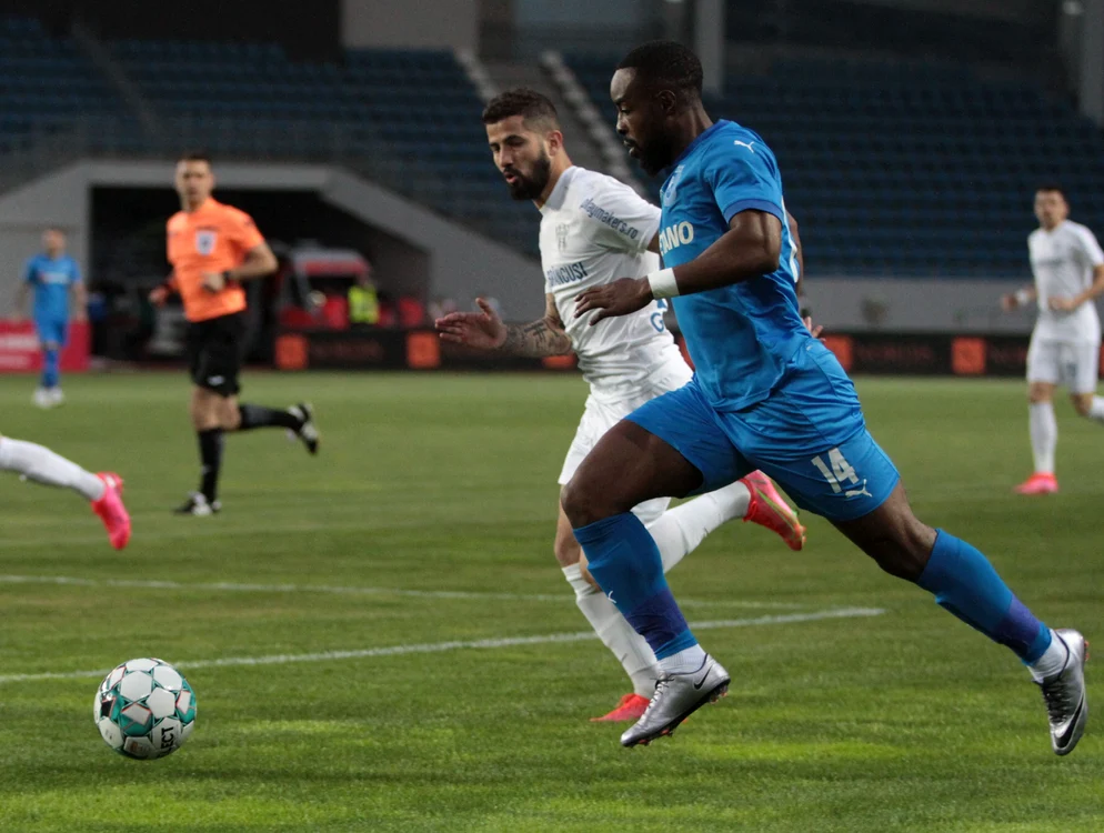
    Universitatea Craiova s-a calificat în finala Cupei RomânieiFOTO: Sportpictures.eu  