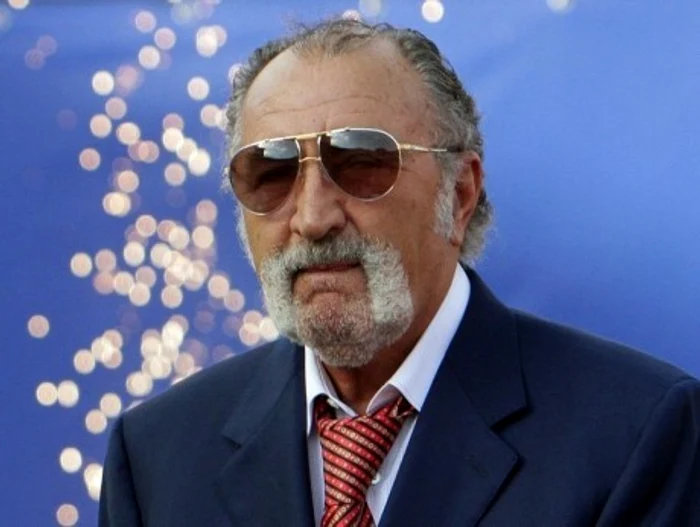 
    Ioana Ţiriac, alături de fratele ei mai mare, Ion Alexandru Ţiriacfoto: arhivă personală/Instagram  