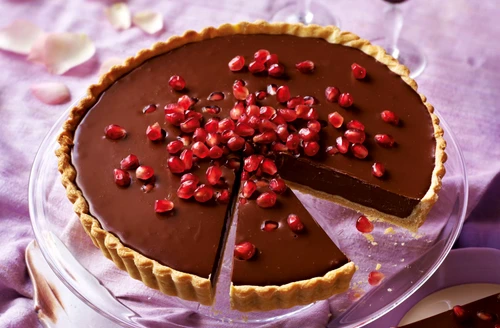 tarta cu ciocolata si rodie jpeg