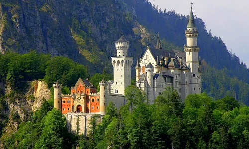 Neuschwanstein Castle FOTO wikipedia org jpg