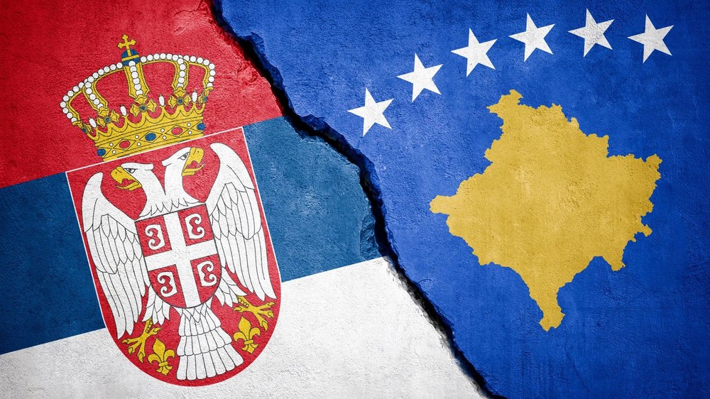 Caz de școală: ne supunem deciziei UE, recunoaștem și noi și pașapoartele emise de Kosovo. Dar fără să recunoaștem Statul Kosovo care le emite