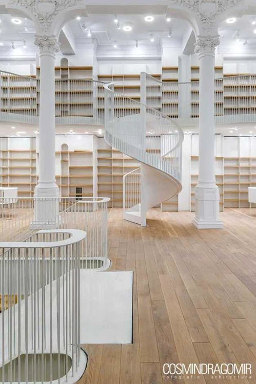 carturesti librarie centrul vechi bucuresti