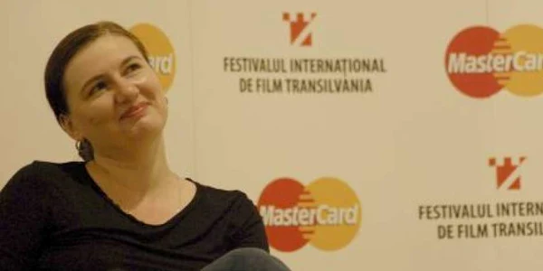 Ioana Uricaru: Am strigat "Ura!" când a venit Ceauşescu