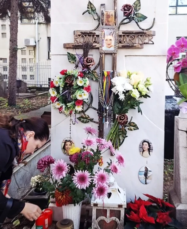 Mormântul Ronei Hartner / Foto: Click!