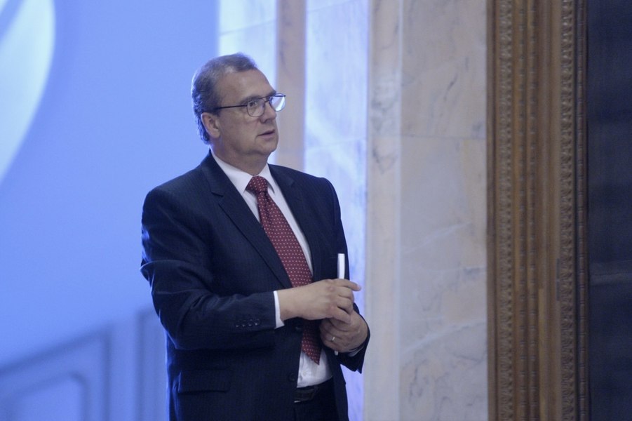 CCR a respins sesizarea pe proiectul de lege privind măsurile fiscal bugetare