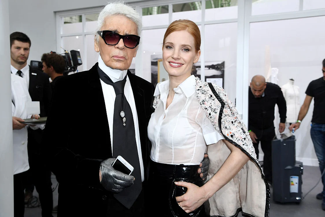 Chanel : Front Row   Paris Fashion Week   Haute Couture Fall/Winter 2016 2017 jpeg