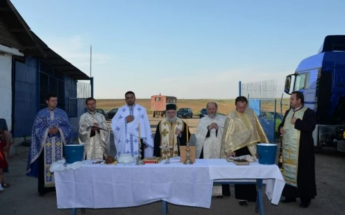 Protestul faţă de părintele din Dăeni a avut loc la finalul lunii decembrie 2012 FOTO Episcopia Tulcii