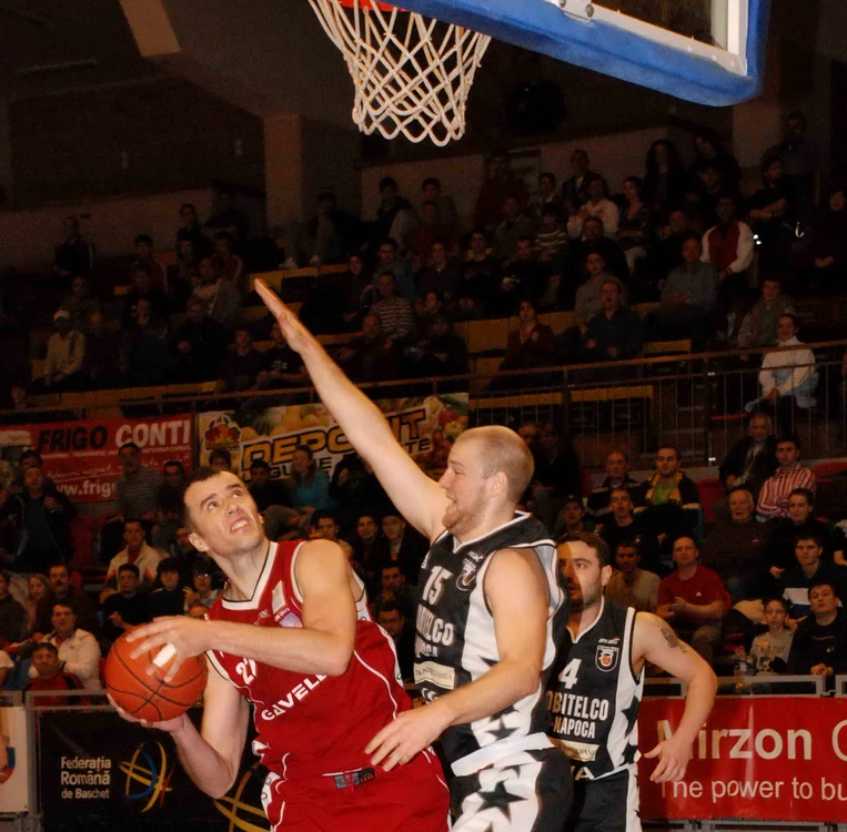 Baschet la Arena Antonio Alexe, din Oradea