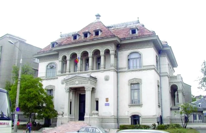 Fosta cladire a Curtii de Apel din Craiova a fost scoasa la vanzare Foto:Arhiva