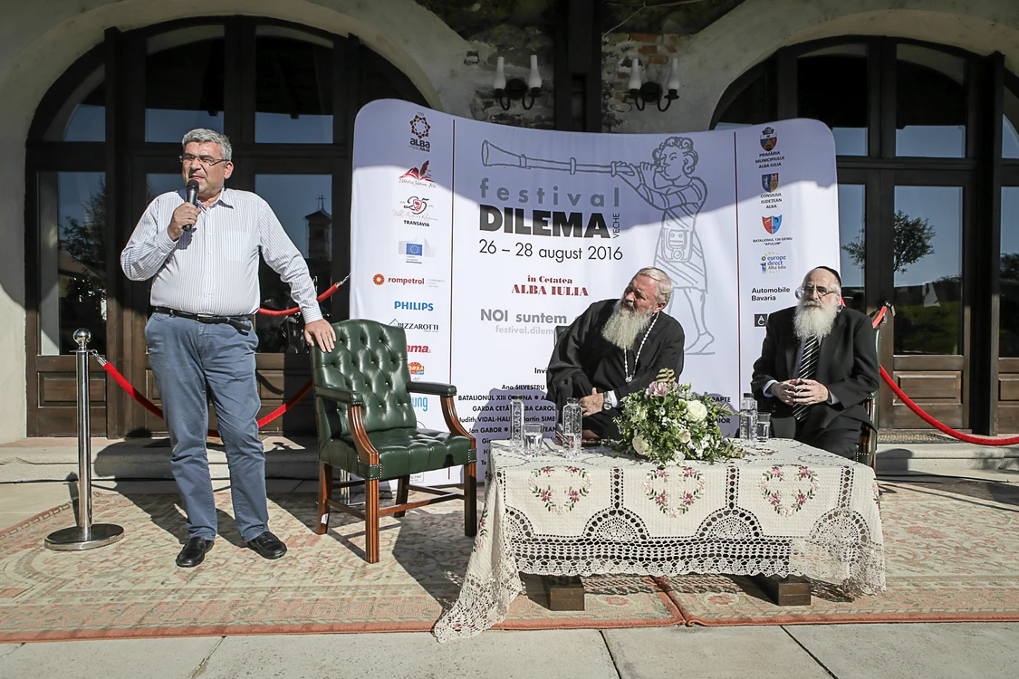 În plin soare, ne uneşte Dumnezeul păcii jpeg