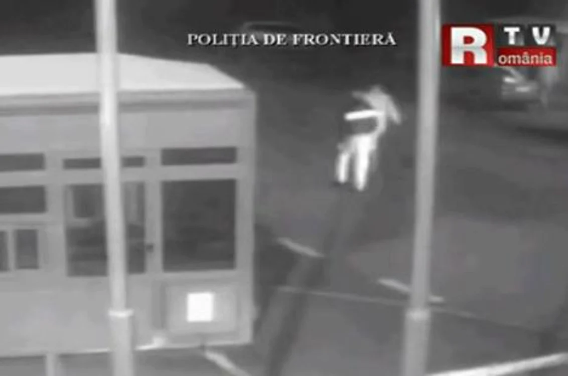 
    Captură video din timpul incidentului de la Vama Halmeu.  