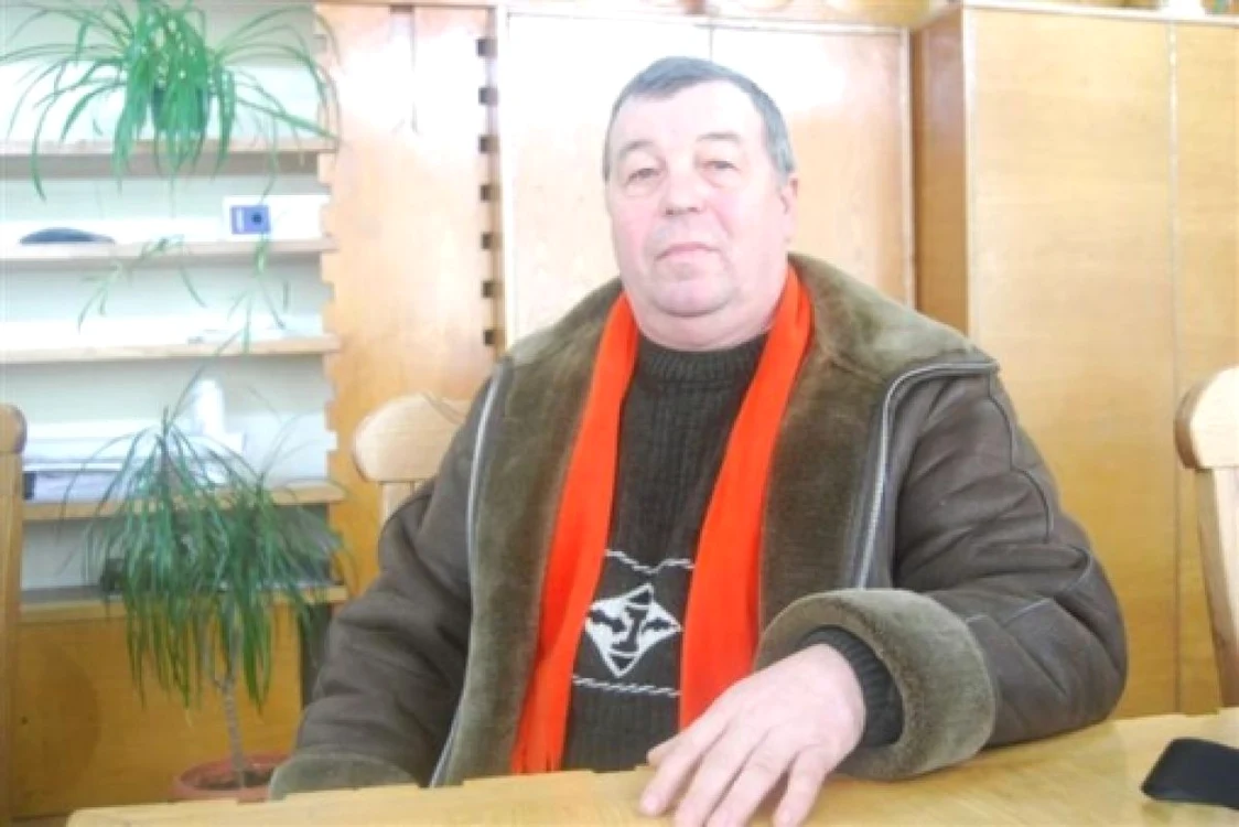 
    Dorel Dorneanu, primarul comunei CorniFoto: botosaneanul.ro  