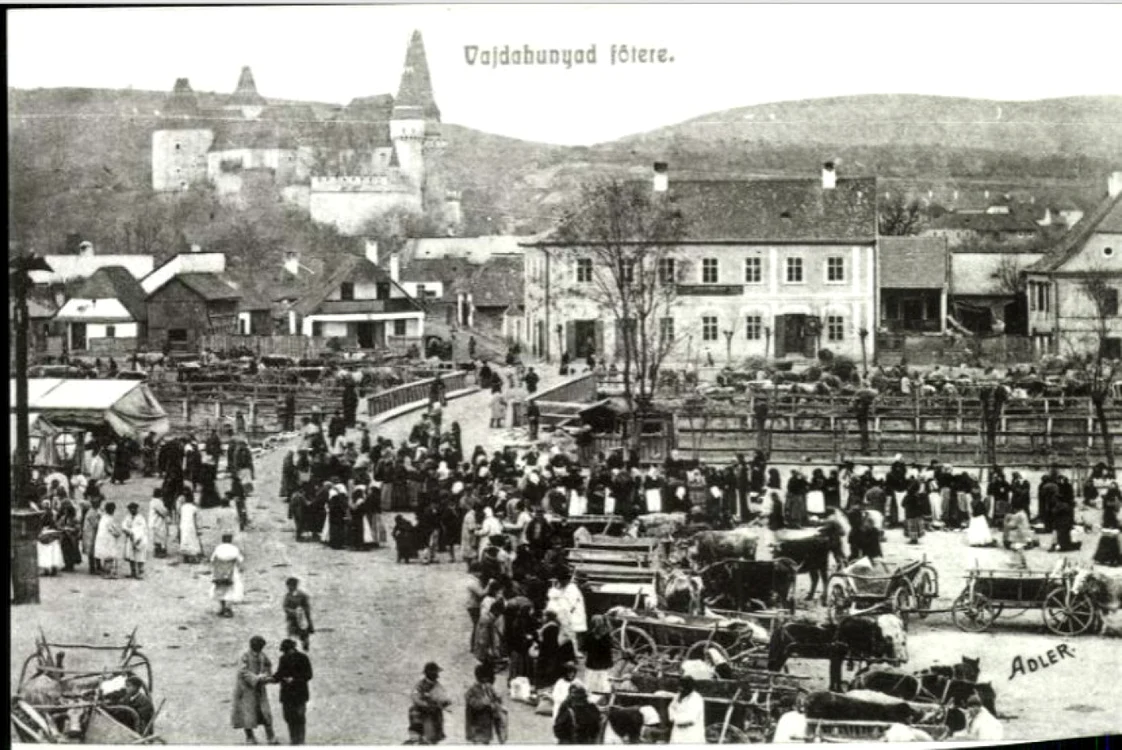 Centrul vechi din Hunedoara în jurul anului 1900. Ilustrată realizată de Adler. 