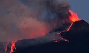 Eruptie a Vulcanului Etna FOTO EPA-EFE