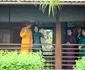 Regina Mathilde și și Prima Doamnă Nguyen Thi Minh Nguyet la sosirea în Hanoi, Vietnam. FOTO: Frédéric Andrieu/Casa Regală belgiană