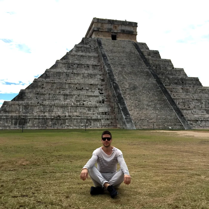 jorge piramide mayase 2 jpeg