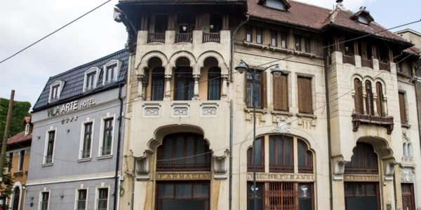 Casa cu farmacie Gheorghe Hotăranu foto artmark historical estate