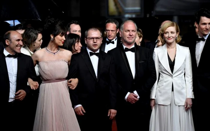 Corneliu Porumboiu si echipa sa, la Fstivalul de la Cannes FOTO>: AFP