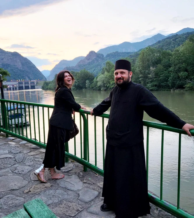 Monica, excursie la Mănăstirea Cozia
