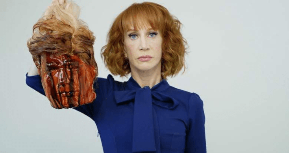 Comediana Kathy Griffin a anunţat pe TikTok că suferă de o formă complexă de stres post-traumatic