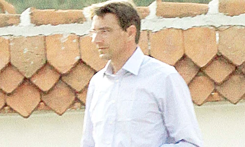 Contele Tibor Kálnoky  s a născut în Germania jpeg