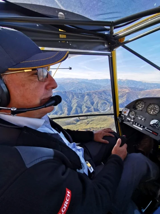 Dumitru Mărgeloiu deţine un avion de mici dimensiuni                                                       Foto: Facebook