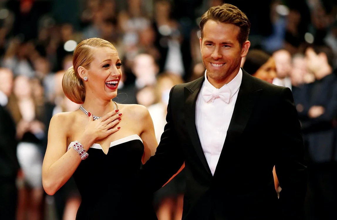 
    Blake Lively și Ryan Reynolds s-au căsătorit în 2012foto: Arhiva personală  