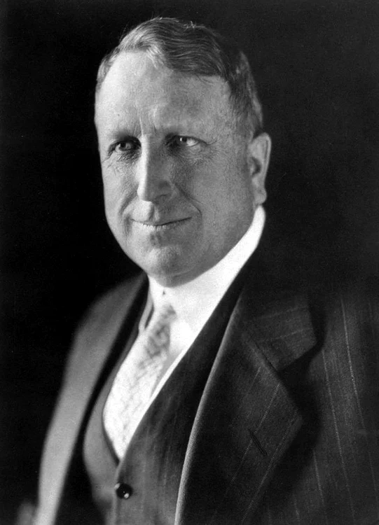 William Randolph Hears