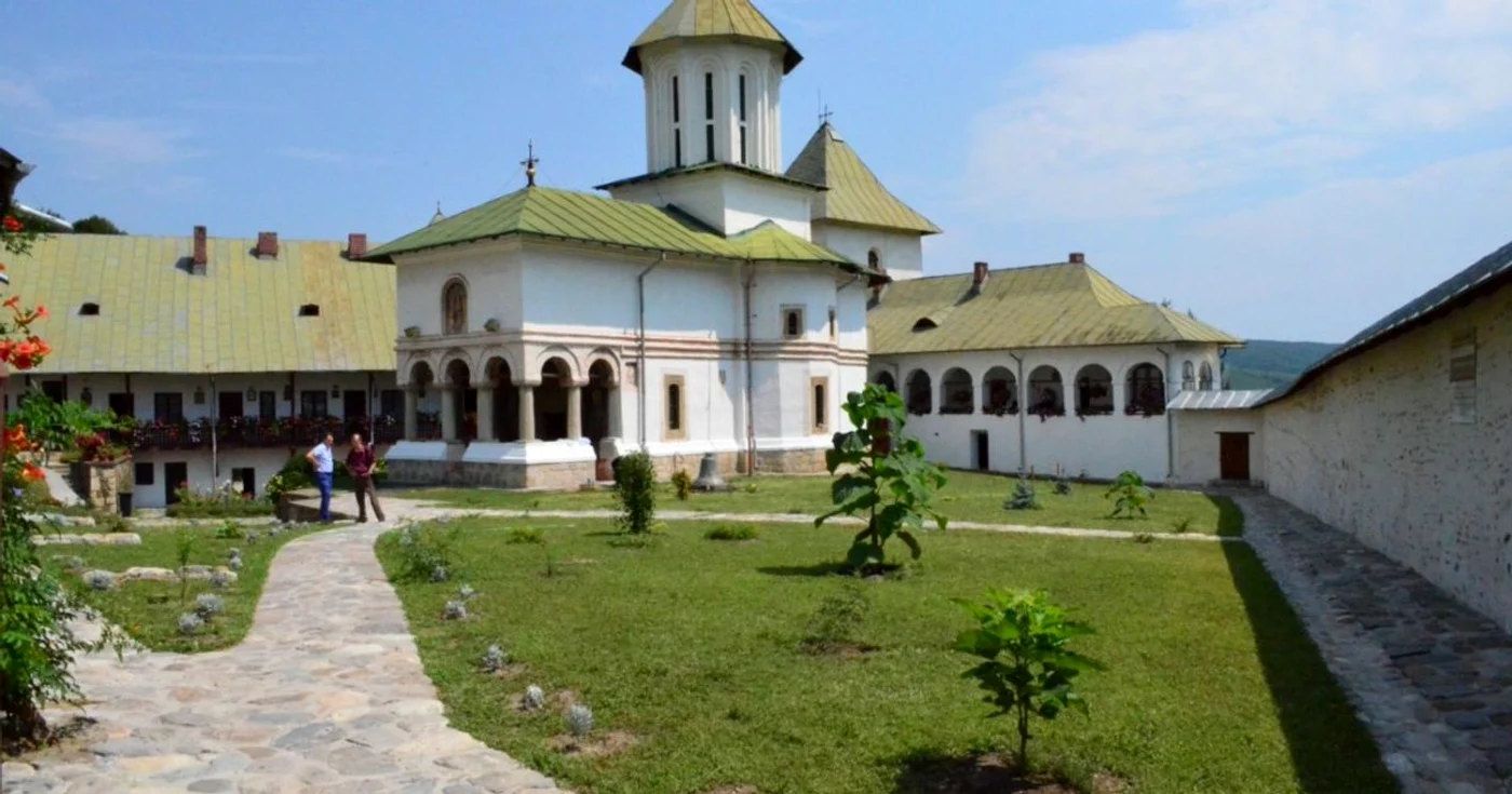 Mănăstire