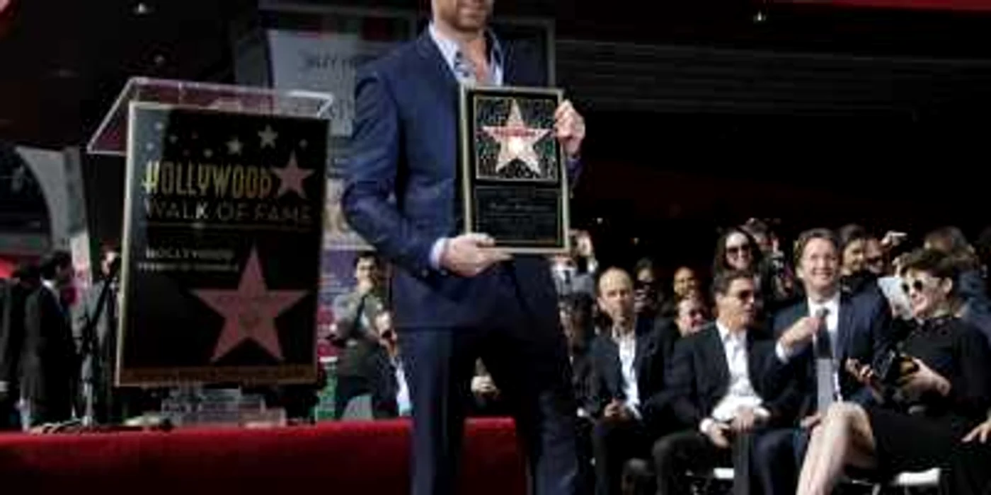 Hugh Jackman, la dezvelirea stelei care îi poartă numele,pe bulevardul Walk of Fame FOTO Reuters