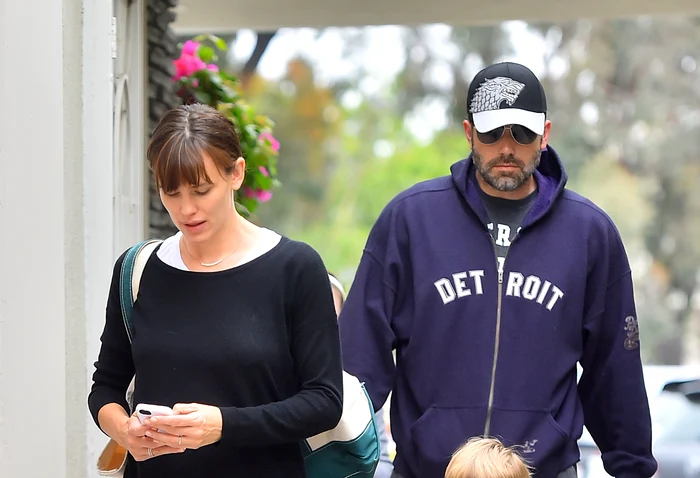 Ben Affleck şi Jen Garner se întâlnesc doar în timpul programului de vizitare a copiilor