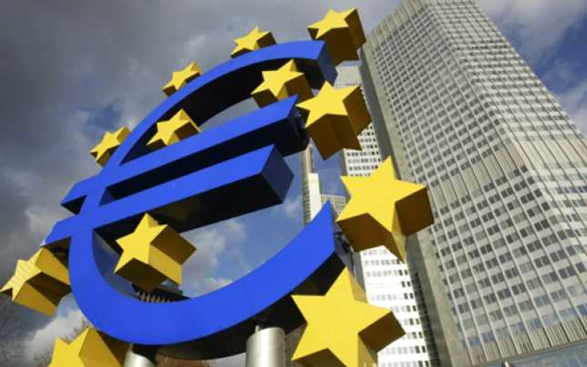 Investitorii aşteaptă indicii privind intenţia BCE de a ajuta Grecia să evite falimentul 